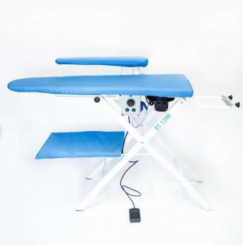 SCHILLING® PROFESSIONAL BT 1200 - industrieller Klappbügeltisch mit Absaugung und Bügelarm